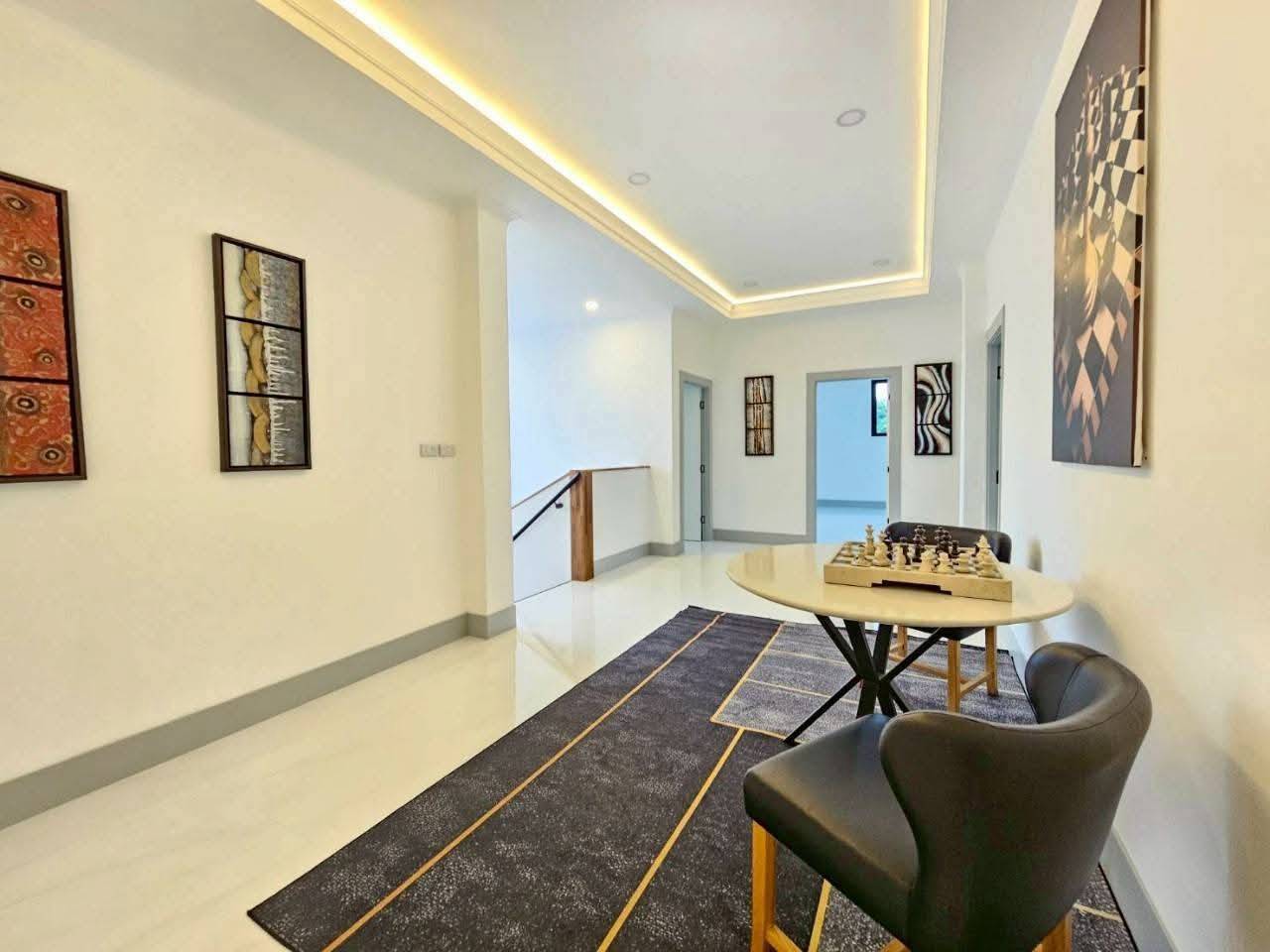 Private Pool Villa 5 Bed, 7 Bath 247 SQW. @ Bang Saray