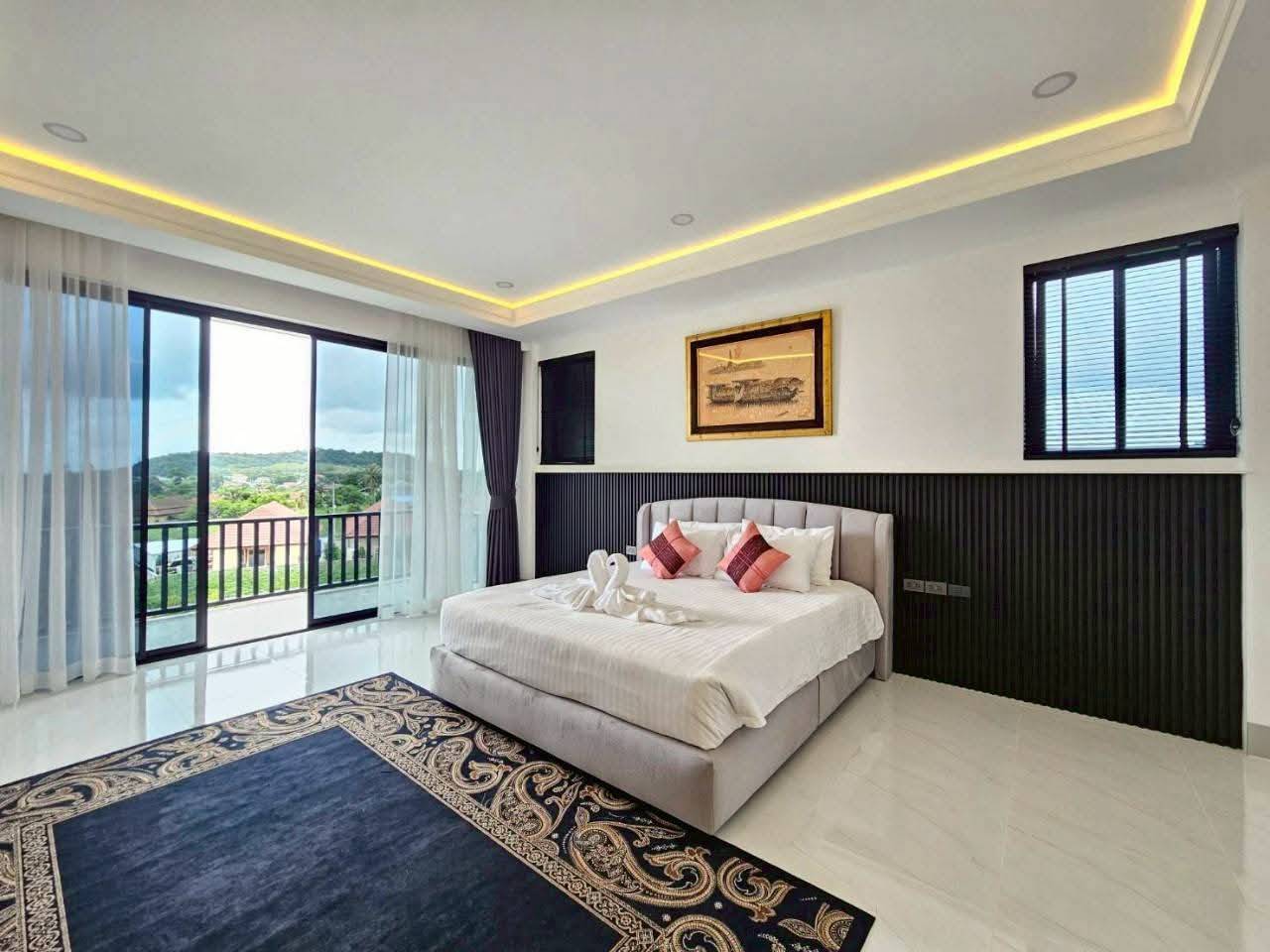 Private Pool Villa 5 Bed, 7 Bath 247 SQW. @ Bang Saray