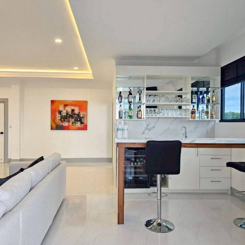 Private Pool Villa 5 Bed, 7 Bath 247 SQW. @ Bang Saray
