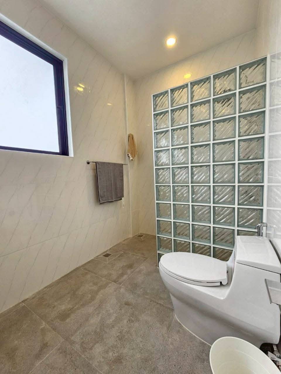 Private Pool Villa 5 Bed, 7 Bath 247 SQW. @ Bang Saray