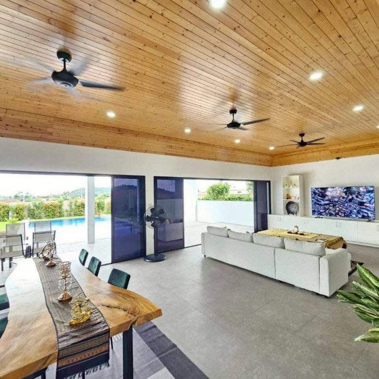 Private Pool Villa 5 Bed, 7 Bath 247 SQW. @ Bang Saray