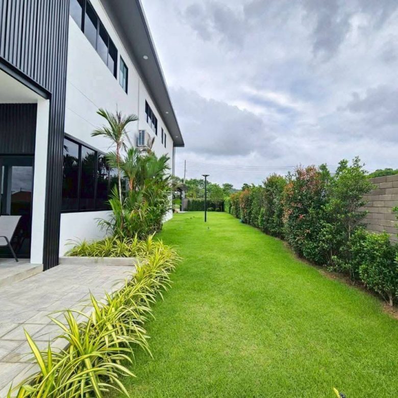 Private Pool Villa 5 Bed, 7 Bath 247 SQW. @ Bang Saray