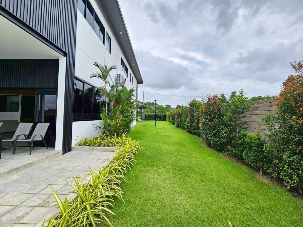 Private Pool Villa 5 Bed, 7 Bath 247 SQW. @ Bang Saray