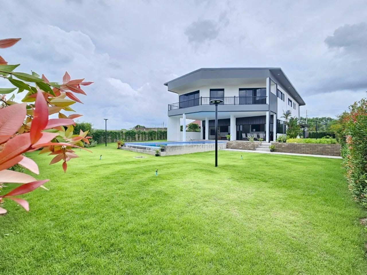 Private Pool Villa 5 Bed, 7 Bath 247 SQW. @ Bang Saray