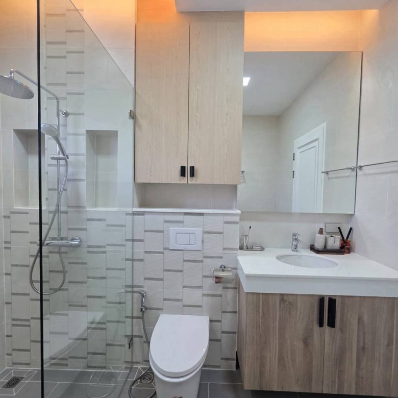 Prime Location Pool Villa 5 Bed, 5 Bath 100 SQW. @ Jomtien-Chaiyaphruek, Pattaya