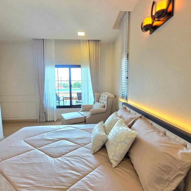 Prime Location Pool Villa 5 Bed, 5 Bath 100 SQW. @ Jomtien-Chaiyaphruek, Pattaya