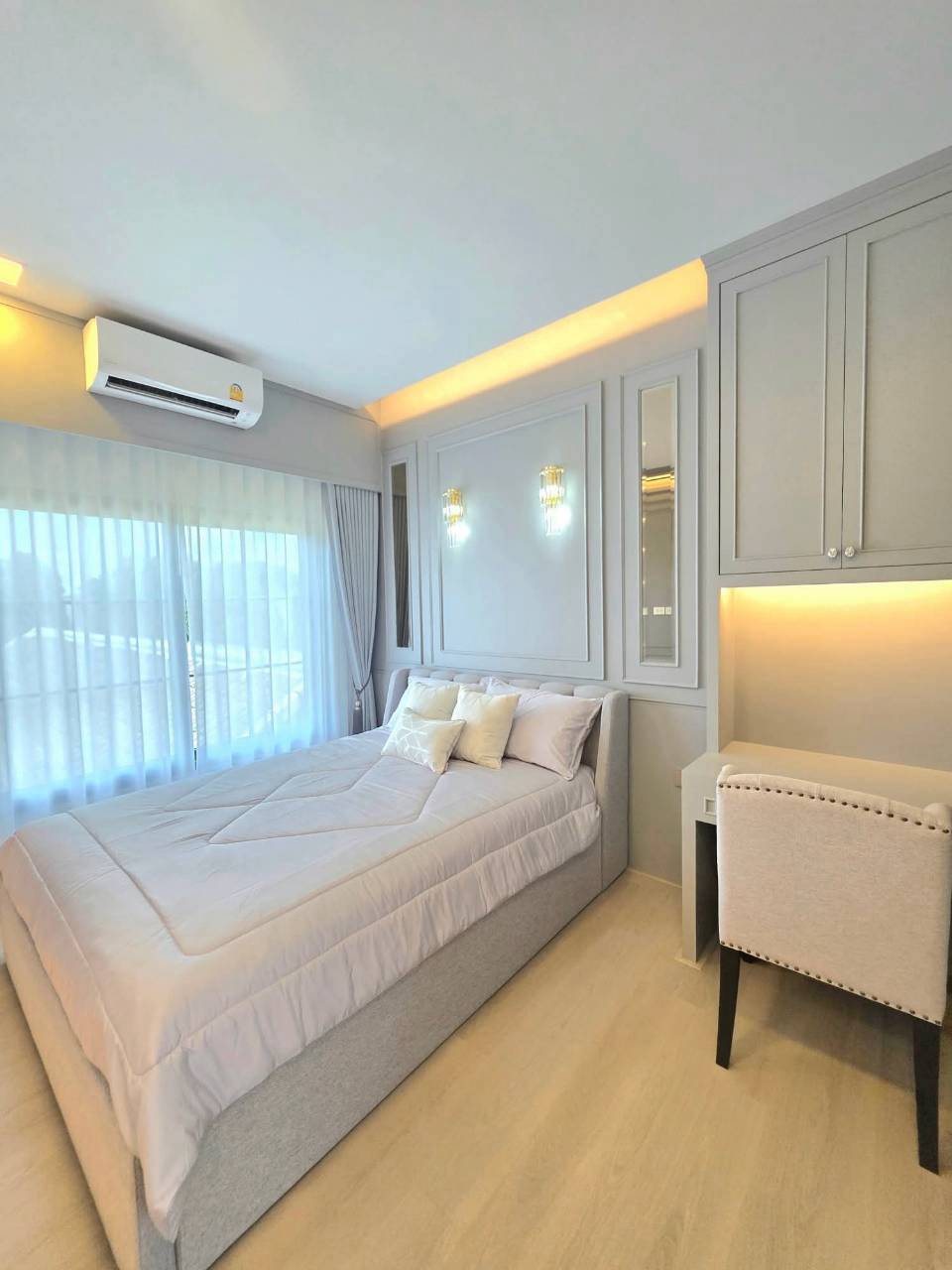 Prime Location Pool Villa 5 Bed, 5 Bath 100 SQW. @ Jomtien-Chaiyaphruek, Pattaya