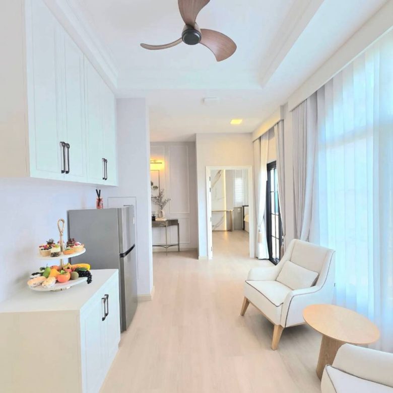 Prime Location Pool Villa 5 Bed, 5 Bath 100 SQW. @ Jomtien-Chaiyaphruek, Pattaya