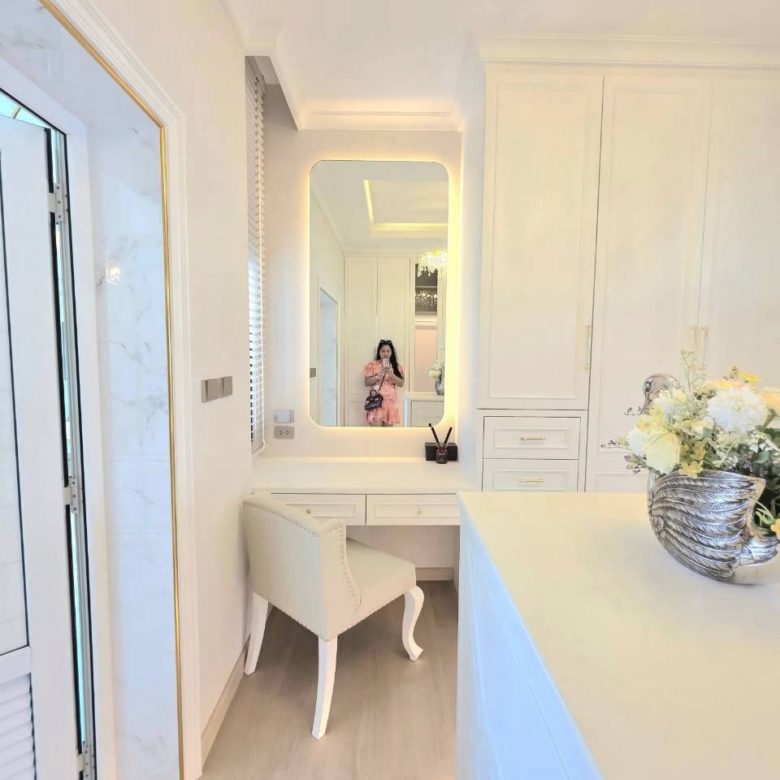 Prime Location Pool Villa 5 Bed, 5 Bath 100 SQW. @ Jomtien-Chaiyaphruek, Pattaya