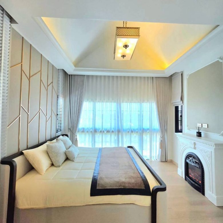 Prime Location Pool Villa 5 Bed, 5 Bath 100 SQW. @ Jomtien-Chaiyaphruek, Pattaya
