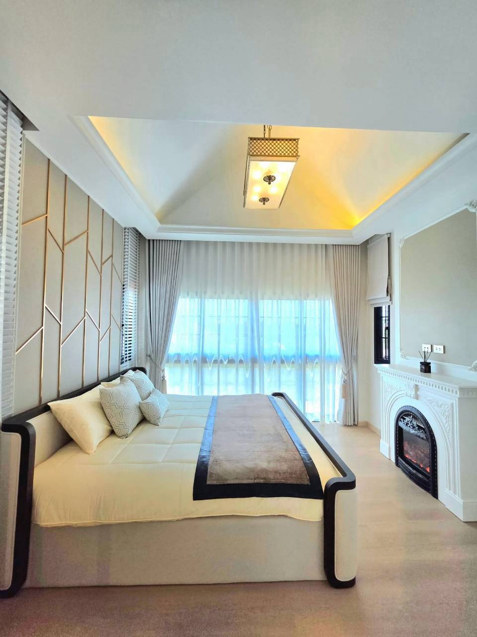 Prime Location Pool Villa 5 Bed, 5 Bath 100 SQW. @ Jomtien-Chaiyaphruek, Pattaya