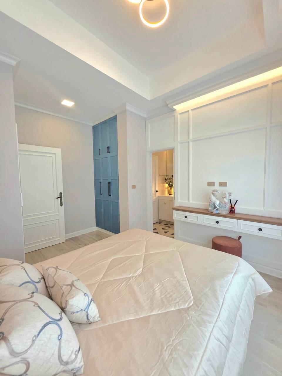 Prime Location Pool Villa 5 Bed, 5 Bath 100 SQW. @ Jomtien-Chaiyaphruek, Pattaya