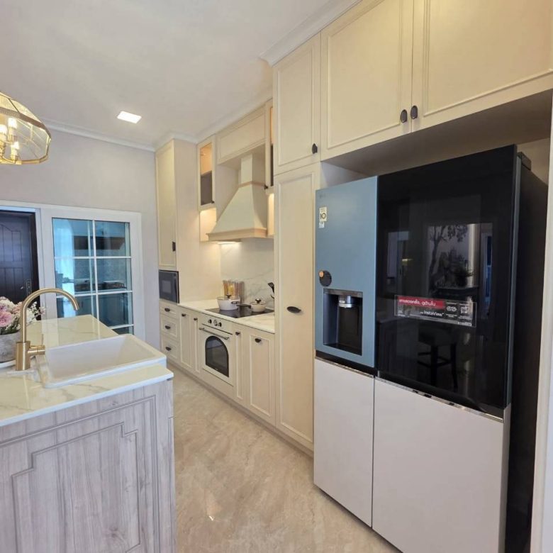 Prime Location Pool Villa 5 Bed, 5 Bath 100 SQW. @ Jomtien-Chaiyaphruek, Pattaya