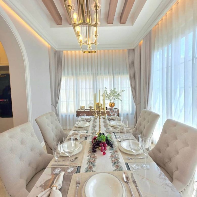 Prime Location Pool Villa 5 Bed, 5 Bath 100 SQW. @ Jomtien-Chaiyaphruek, Pattaya