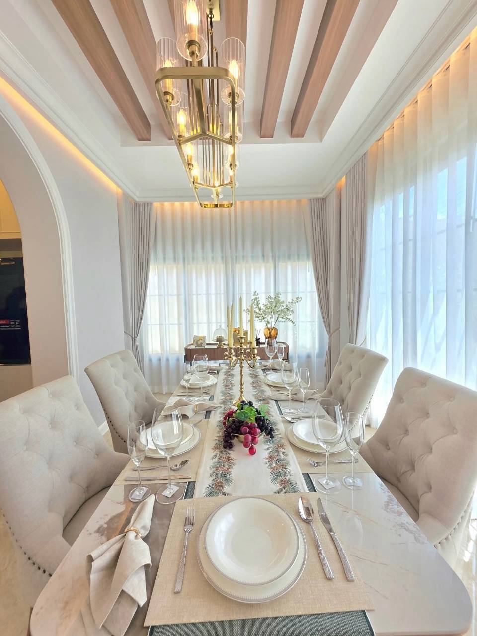 Prime Location Pool Villa 5 Bed, 5 Bath 100 SQW. @ Jomtien-Chaiyaphruek, Pattaya