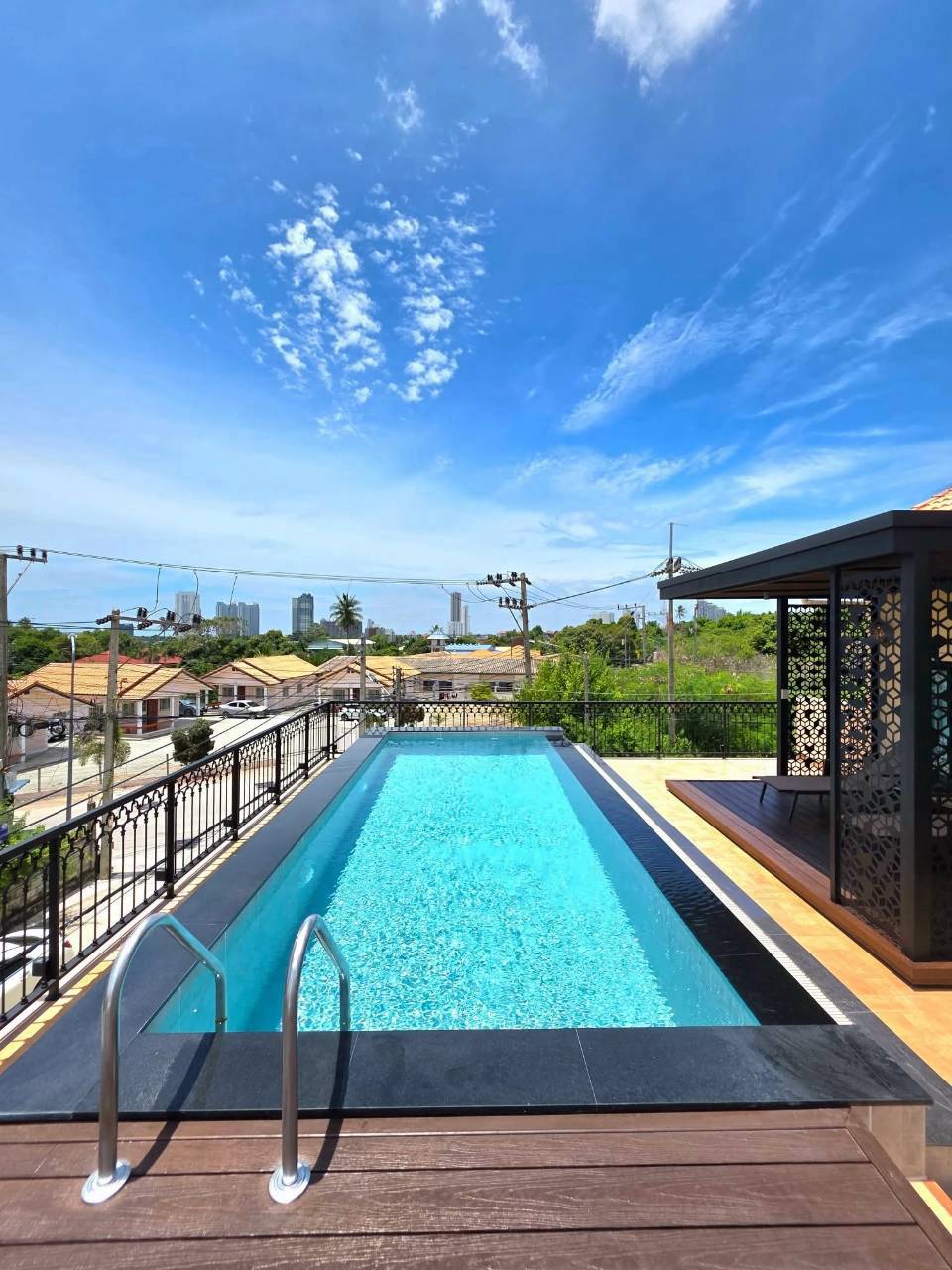 Prime Location Pool Villa 5 Bed, 5 Bath 100 SQW. @ Jomtien-Chaiyaphruek, Pattaya