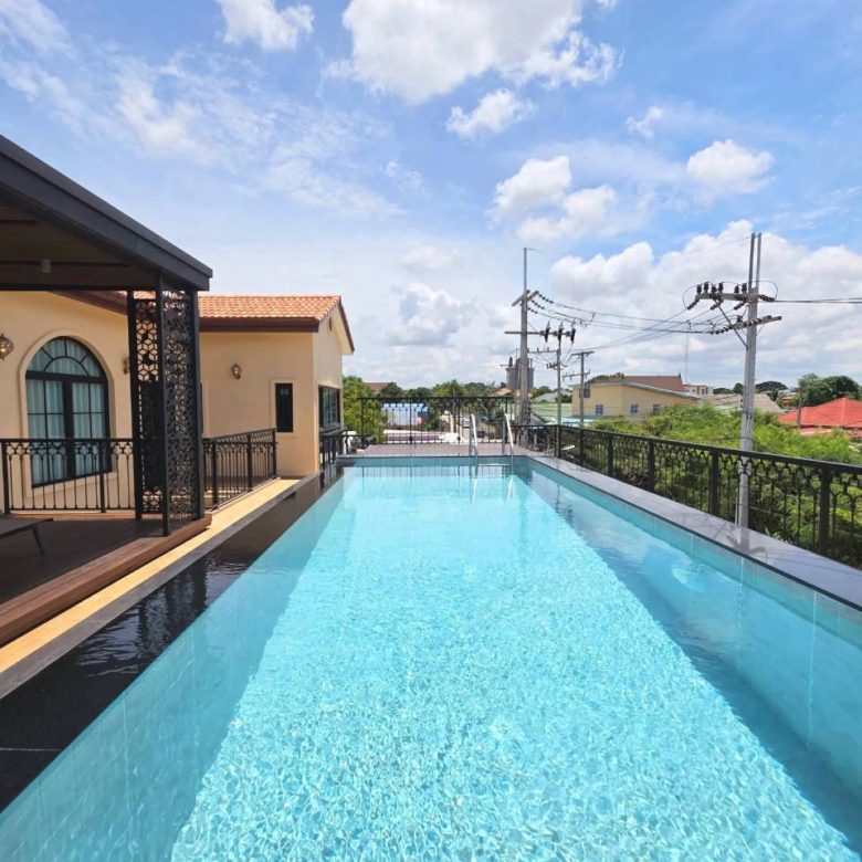 Prime Location Pool Villa 5 Bed, 5 Bath 100 SQW. @ Jomtien-Chaiyaphruek, Pattaya