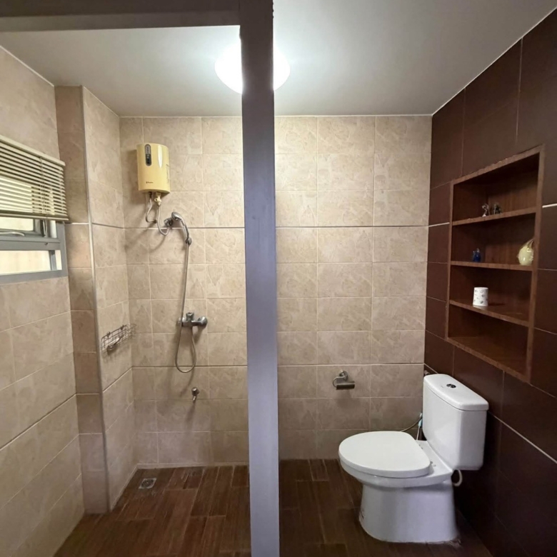 For Sale: House for sale on Pratumnak Hill, near the sea. @ Pratumnak Hill