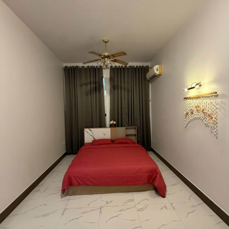 For Sale: House for sale on Pratumnak Hill, near the sea. @ Pratumnak Hill