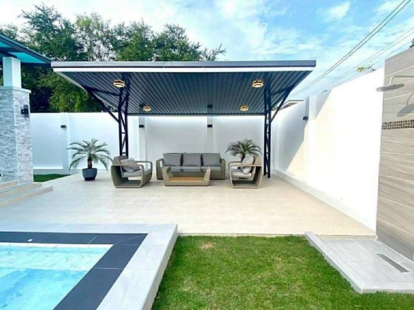 Prime Location Pool Villa 3 Bed, 3 Bath 133.1 SQW. @ Huai Yai