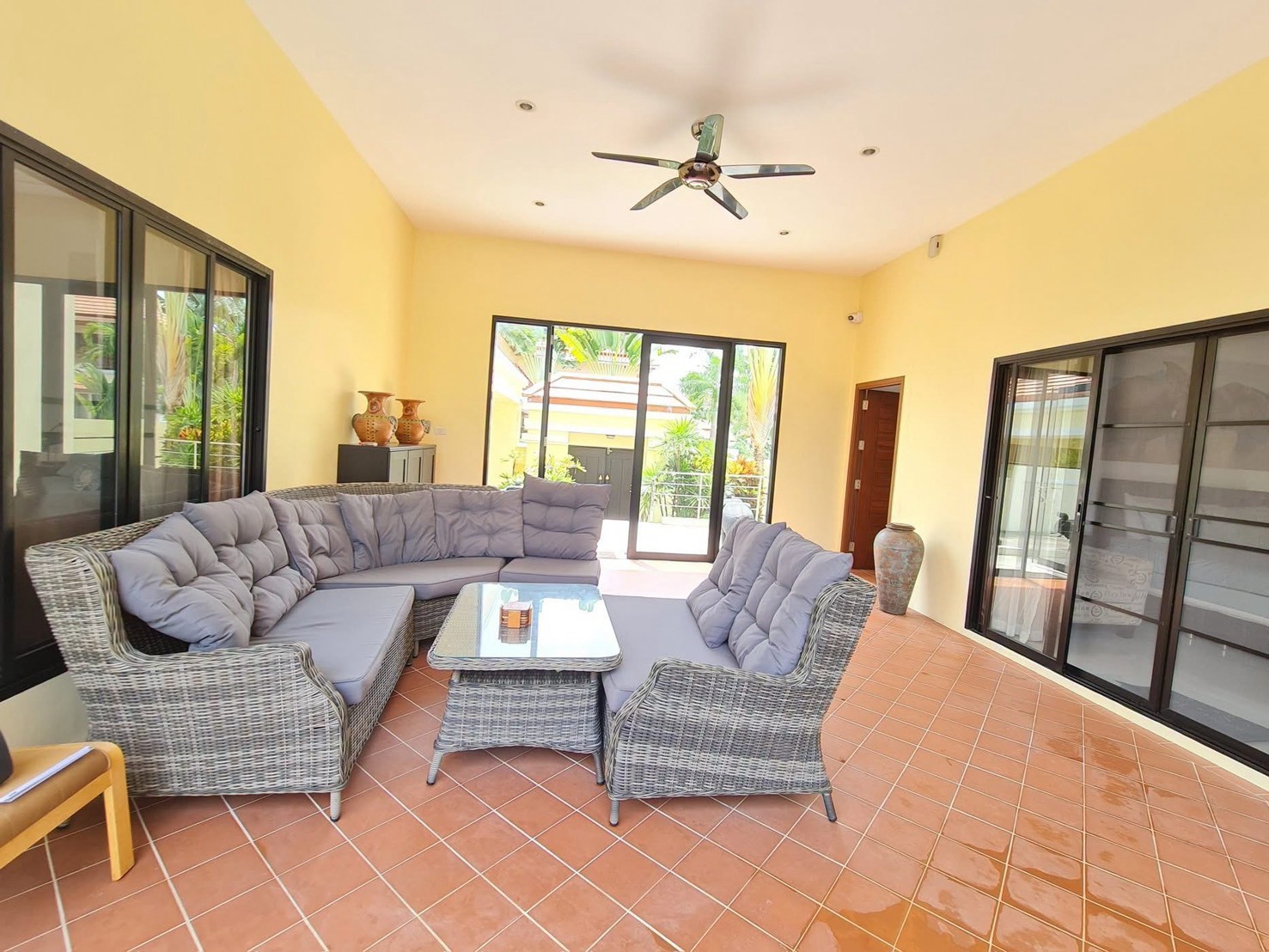 For Sale: Beachfront House For Sale near the sea. @ Bang Sa ray