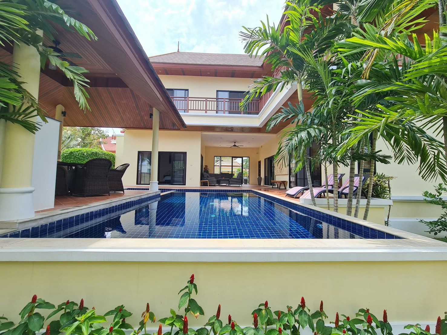 LINE_ALBUM_Villa 25 million in Bang saray_260922_6 For Sale: Beachfront House For Sale near the sea. @ Bang Sa ray