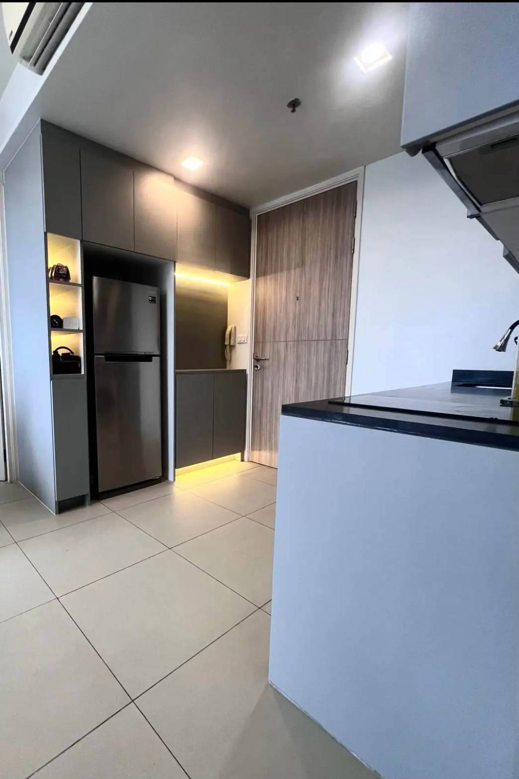 Prime Location Condo 2 Bed, 2 Bath 53 SQM. @ Unixx South Pattaya