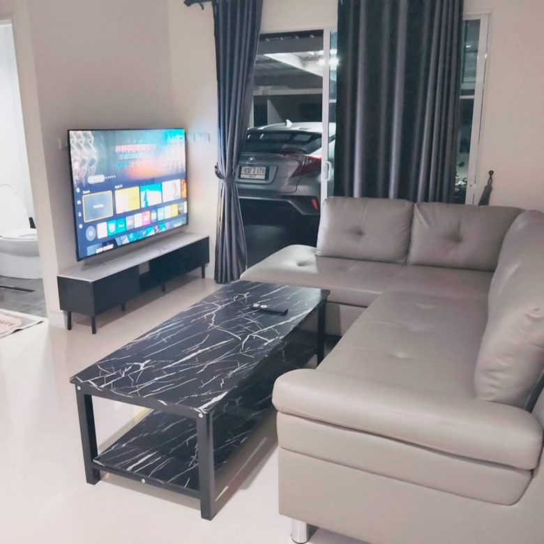 Beatiful Town House 4 Bed, 2 Bath 18 SQW.@ Ileaf Prime Pattaya-Jomtien