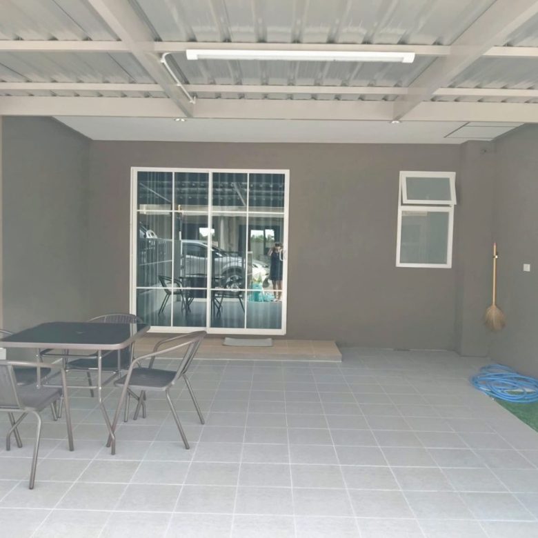 Beatiful Town House 4 Bed, 2 Bath 18 SQW.@ Ileaf Prime Pattaya-Jomtien