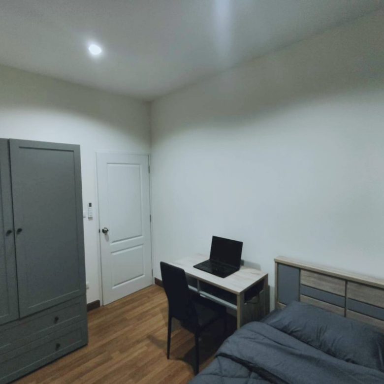 Beatiful Town House 4 Bed, 2 Bath 18 SQW.@ Ileaf Prime Pattaya-Jomtien