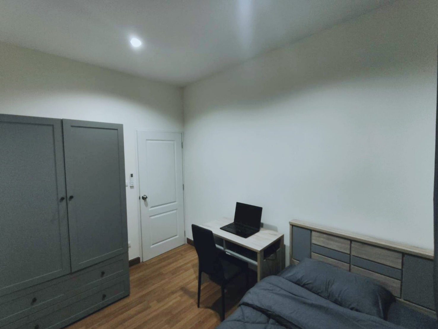 Beatiful Town House 4 Bed, 2 Bath 18 SQW.@ Ileaf Prime Pattaya-Jomtien