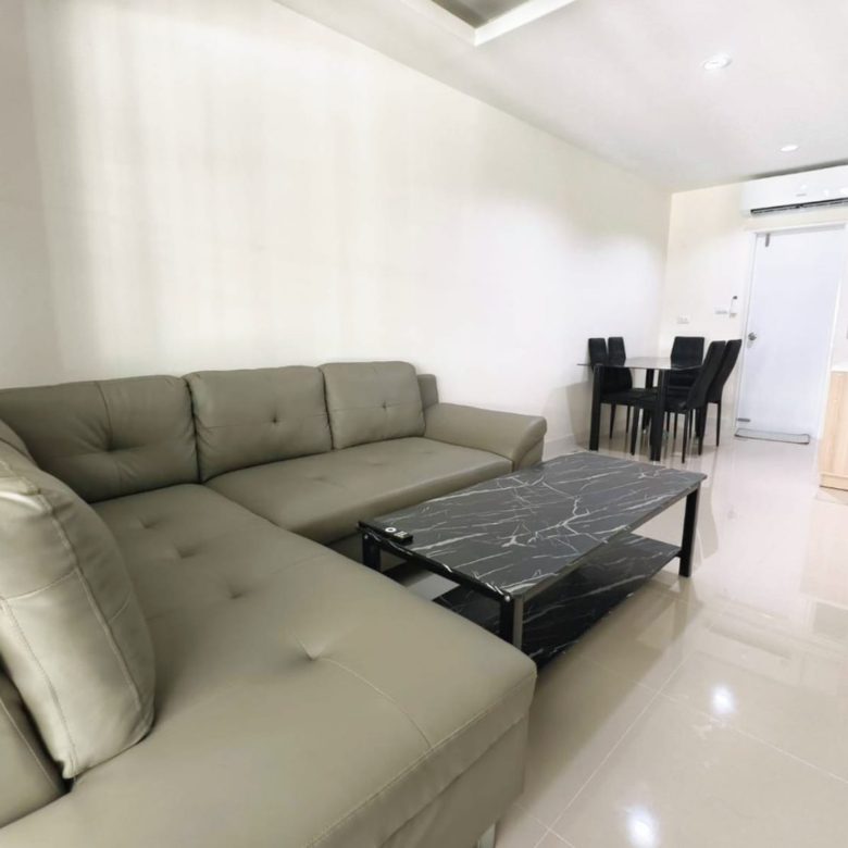 Beatiful Town House 4 Bed, 2 Bath 18 SQW.@ Ileaf Prime Pattaya-Jomtien