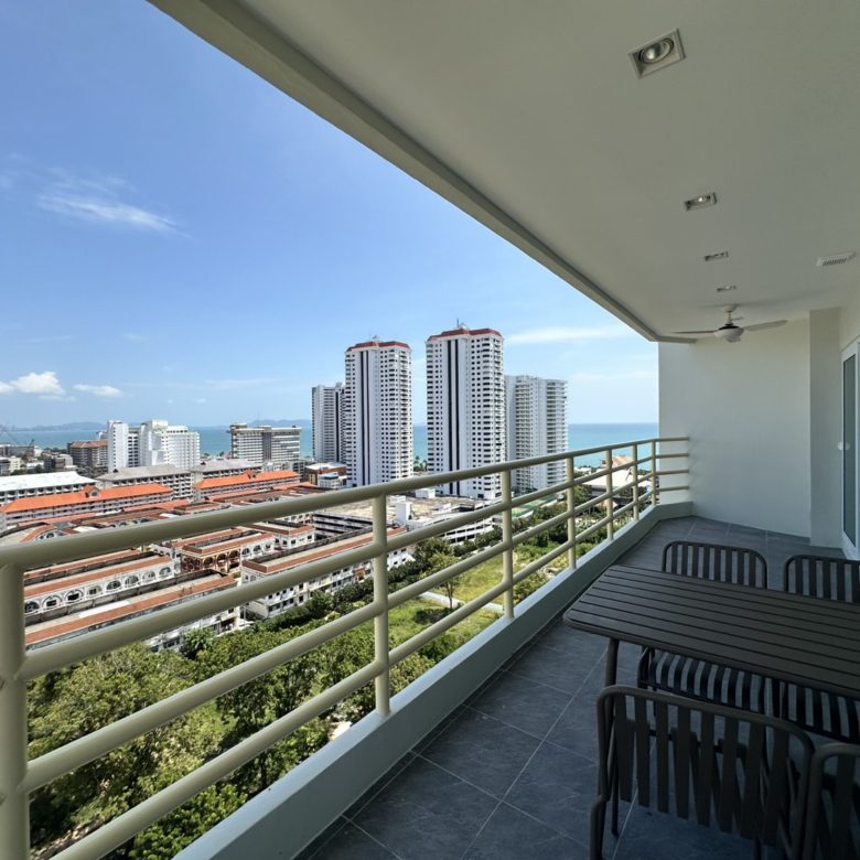 Modern Condo 2 Bed, 2 Bath143 SQM.@ View Talay 5D