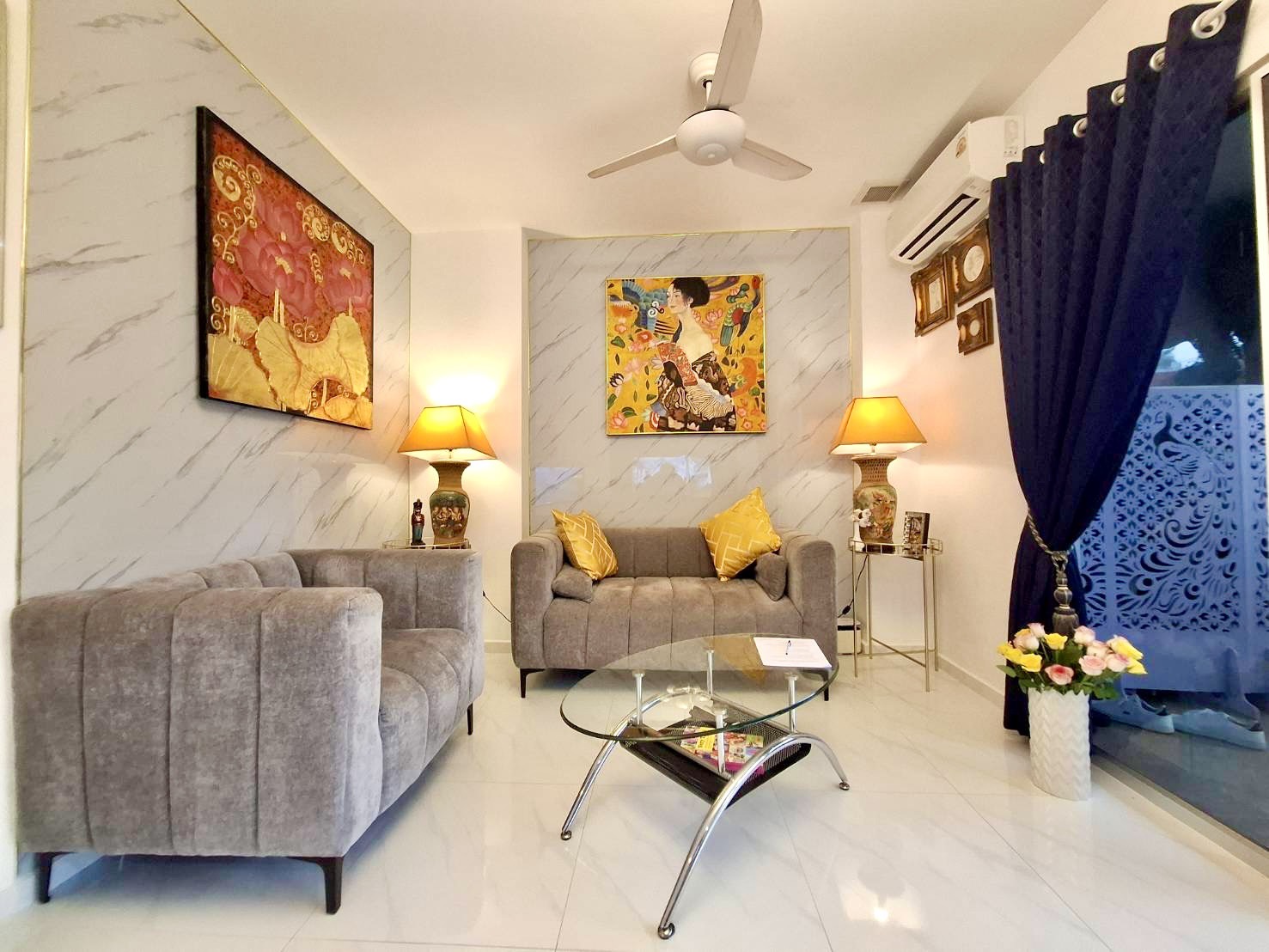 For Sale : Beautifully Renovated with Terrasse Condo @ Pratumnak Hill