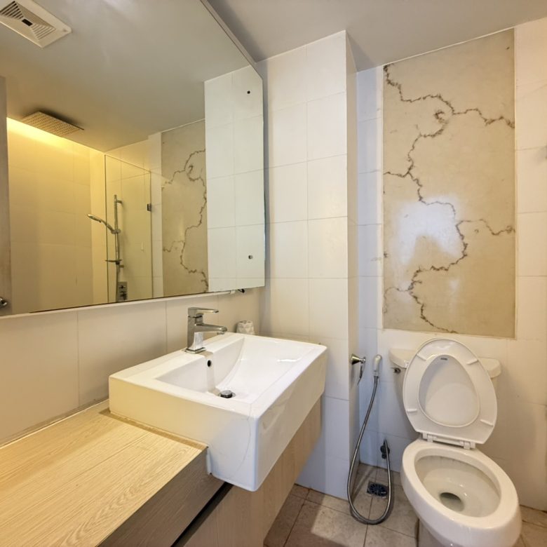 Nice Price Condo 2 Bed, 2 Bath 73 SQM. @ Atlantis Condo