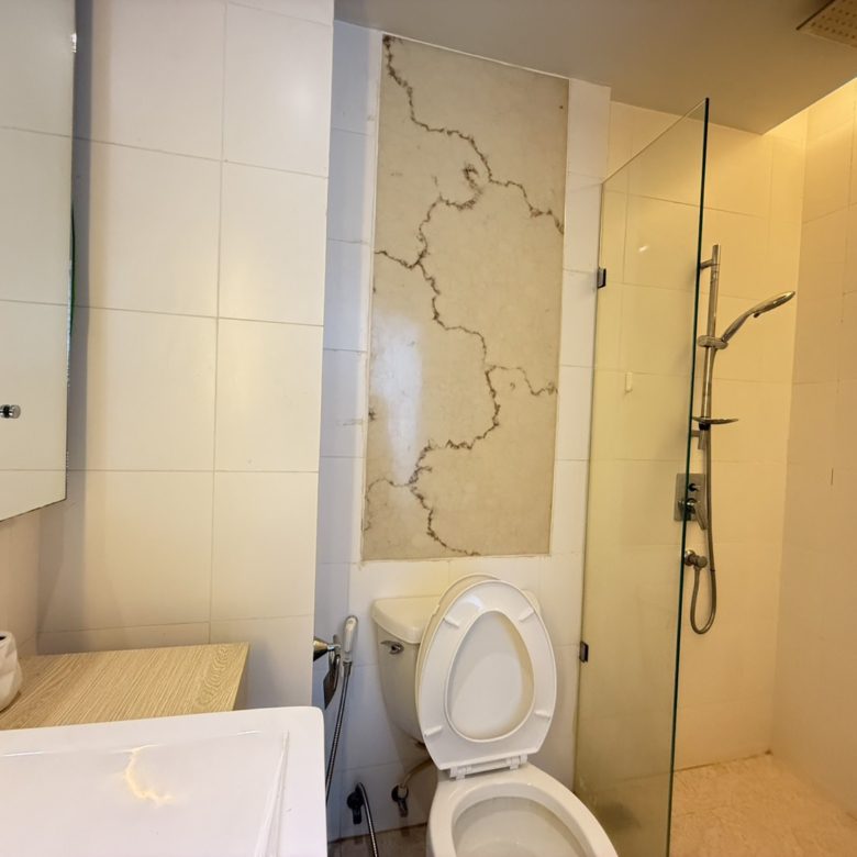 Nice Price Condo 2 Bed, 2 Bath 73 SQM. @ Atlantis Condo