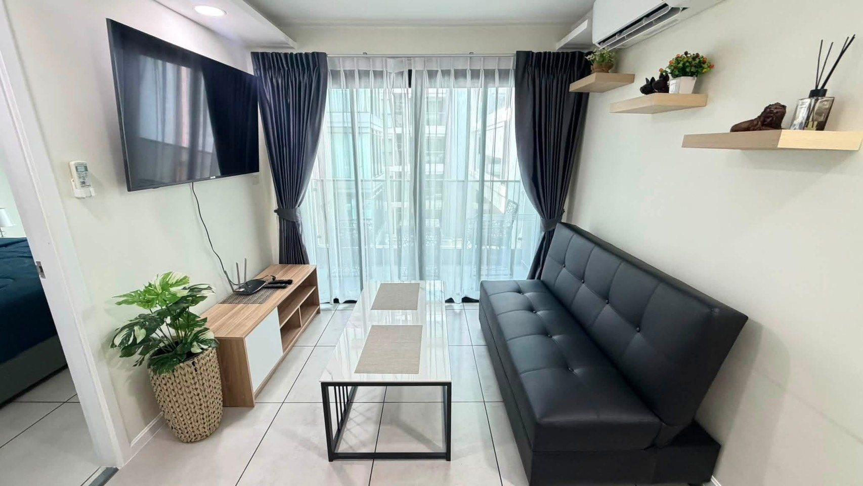 For Rent : Siam Oriental Tropical Garden @ Pratumnak Hill