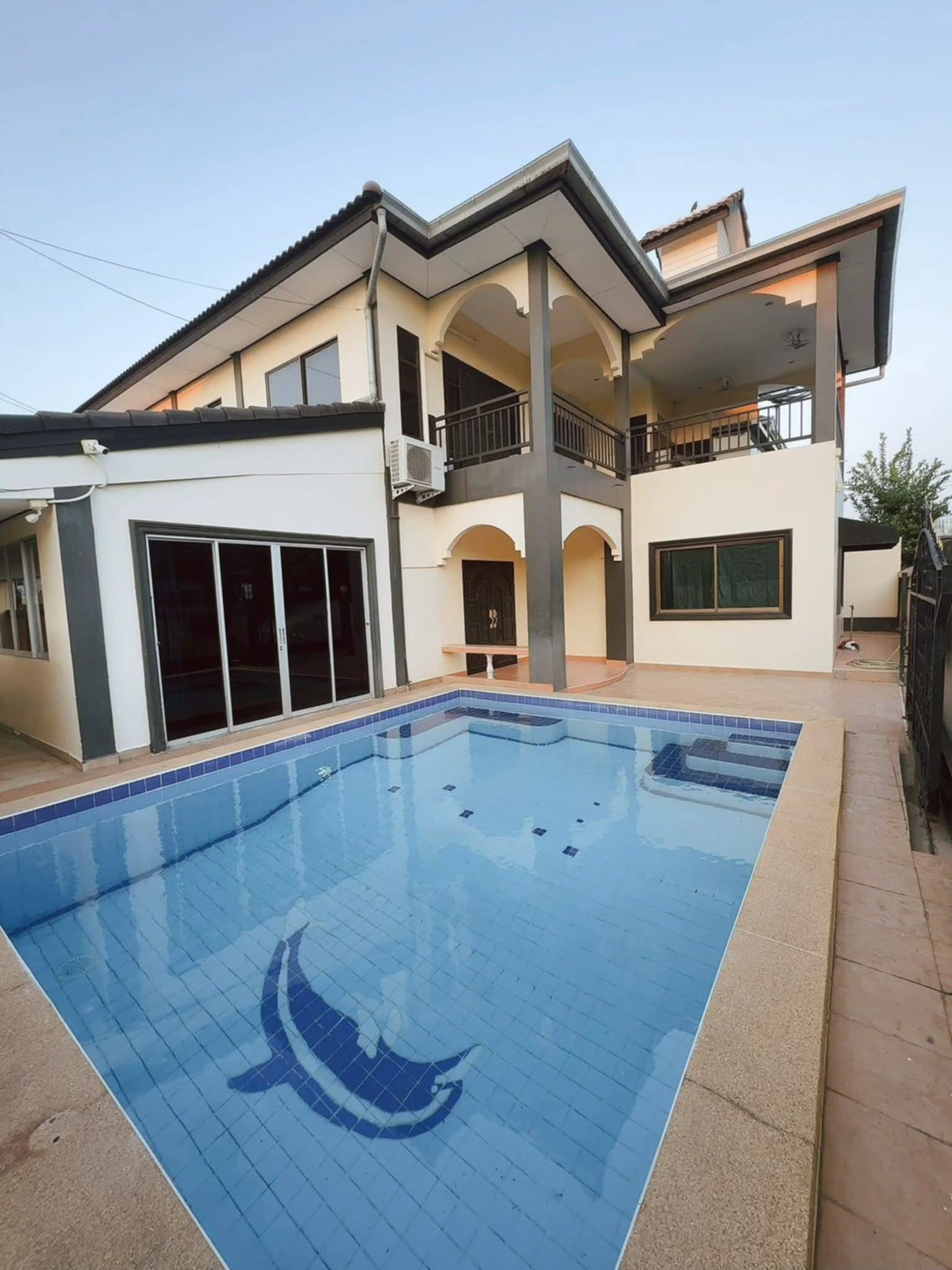 For Sale : Pool villa for sale with tenant @ Soi Noen Phlap Wan