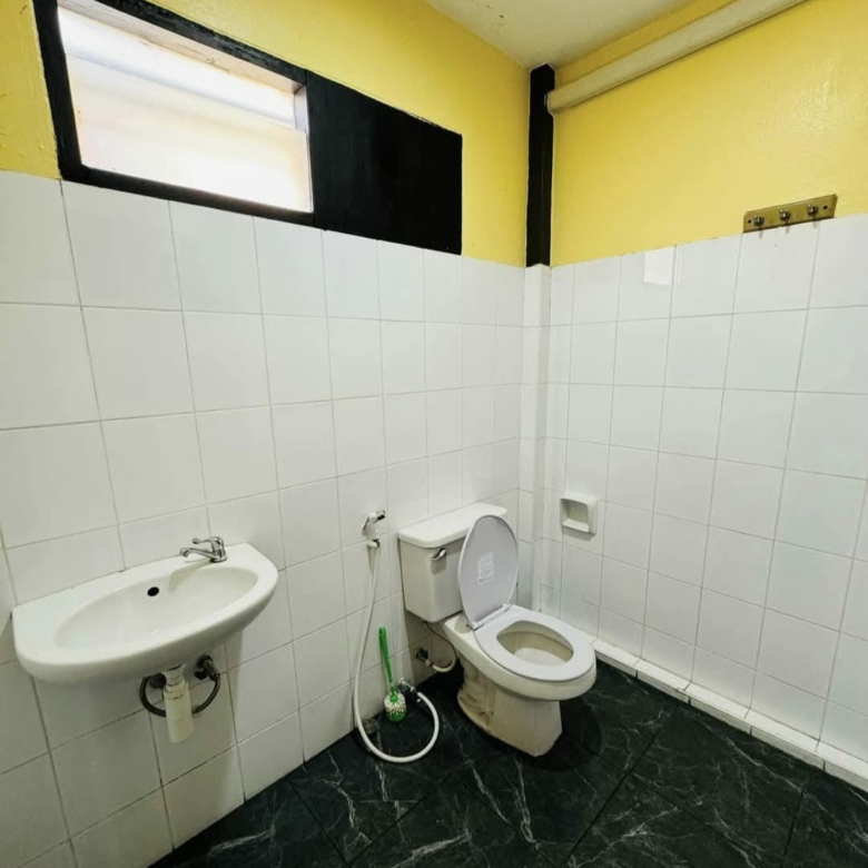 For Sale : Pool villa for sale with tenant @ Soi Noen Phlap Wan