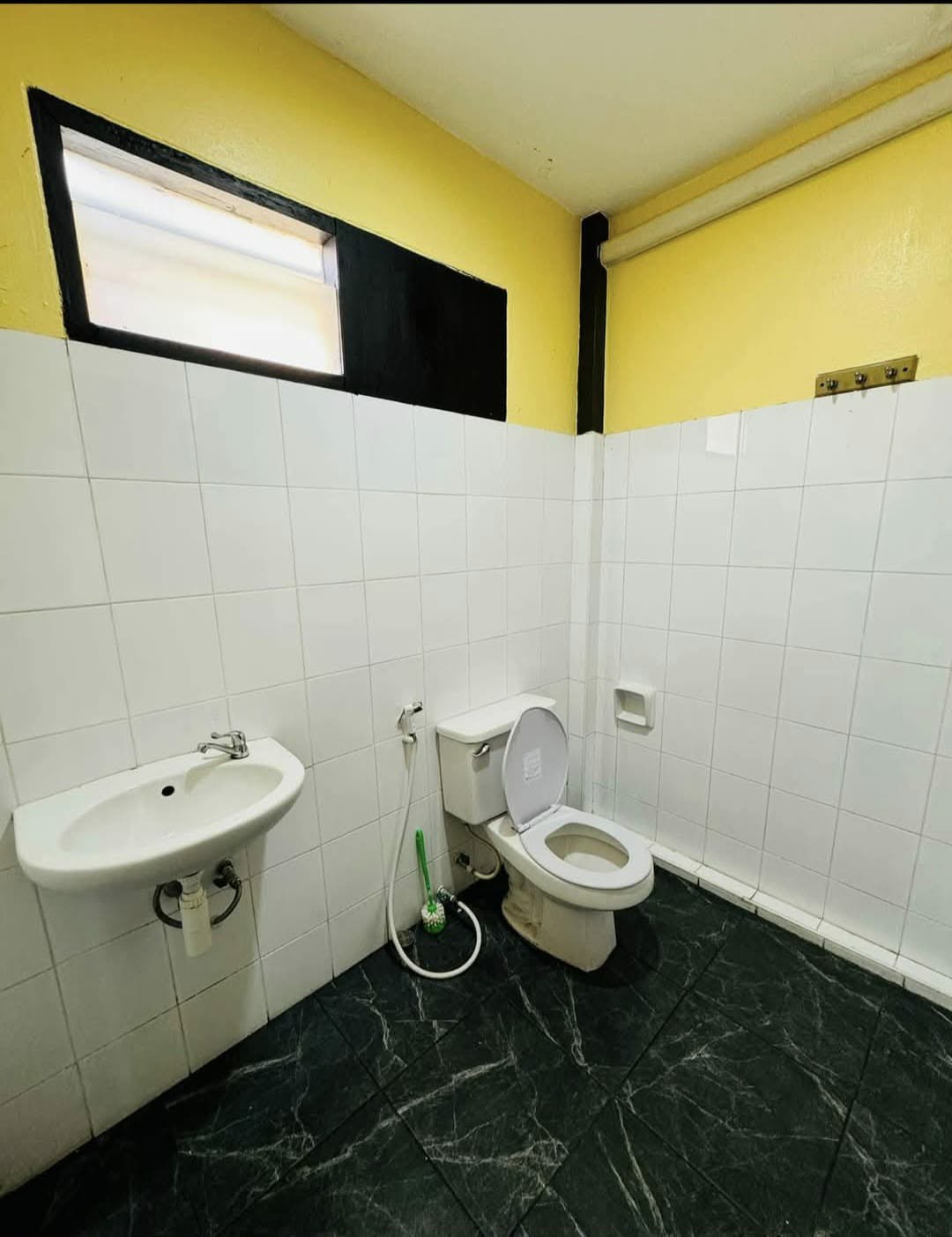 For Sale : Pool villa for sale with tenant @ Soi Noen Phlap Wan