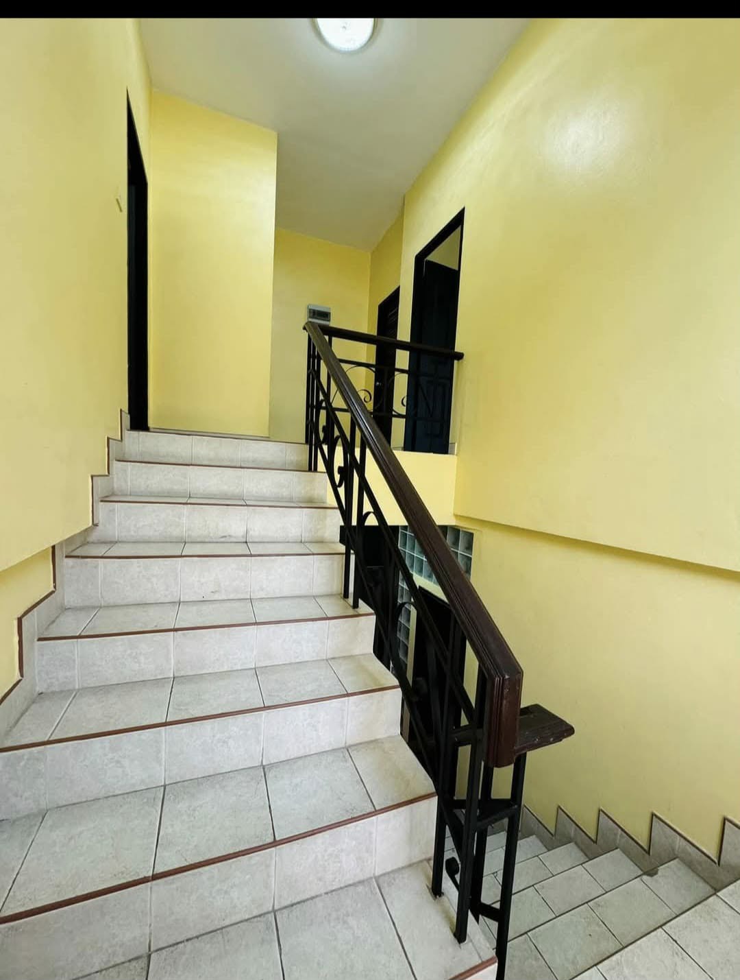 For Sale : Pool villa for sale with tenant @ Soi Noen Phlap Wan