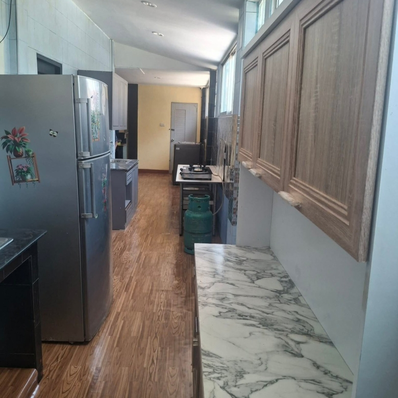 For Sale : Pool villa for sale with tenant @ Soi Noen Phlap Wan