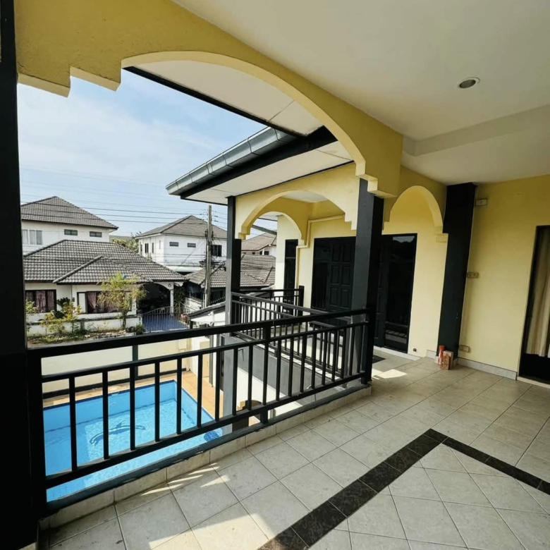 For Sale : Pool villa for sale with tenant @ Soi Noen Phlap Wan