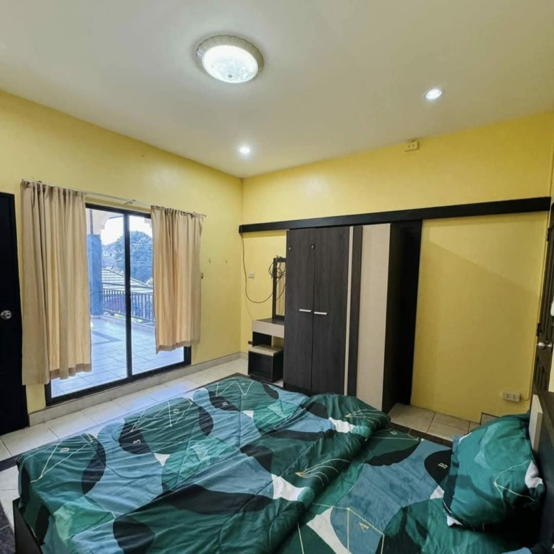 For Sale : Pool villa for sale with tenant @ Soi Noen Phlap Wan