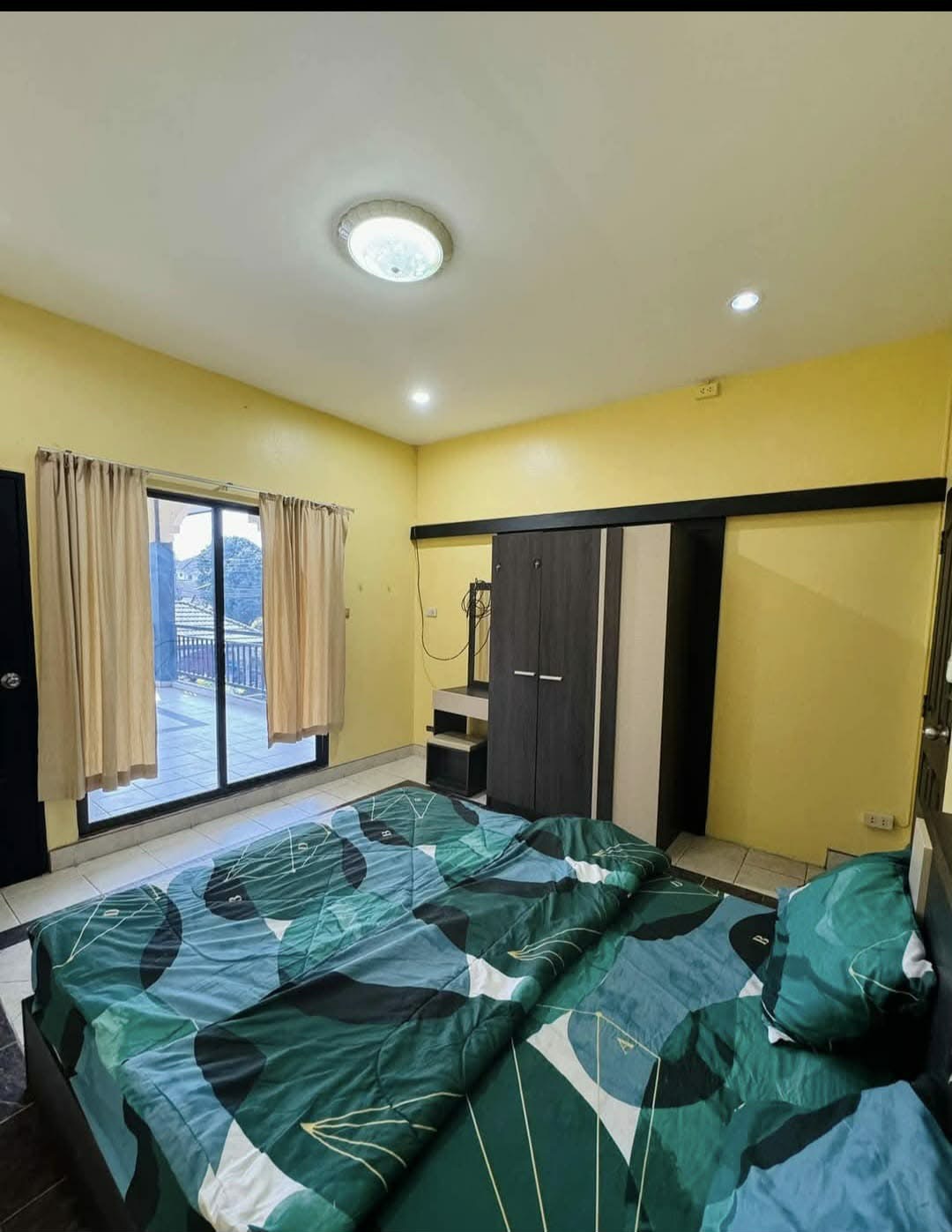 For Sale : Pool villa for sale with tenant @ Soi Noen Phlap Wan