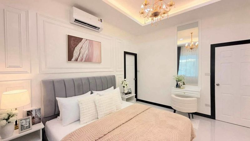 Great Location Single House 3 Bed, 2 Bath 50 SQW.@ Khao Taloo Soi 8
