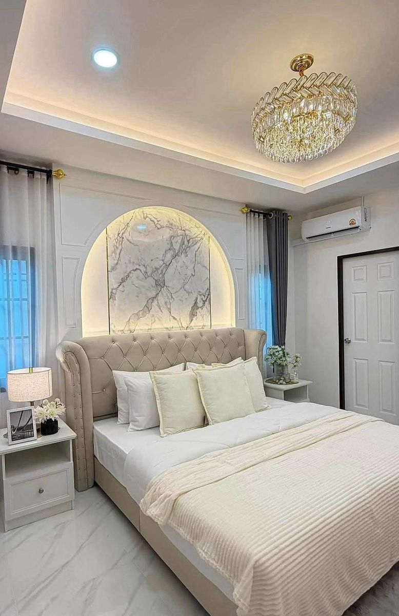 Perfect Location Pool Villa 3 Bed, 3 Bath 61 SQW.@ Ekmongkol 3 Village