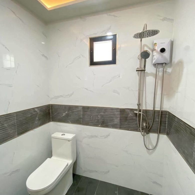 Detached house 3 Bed, 2 Bath 60 SQW.@ Paradise Hill 2 Village