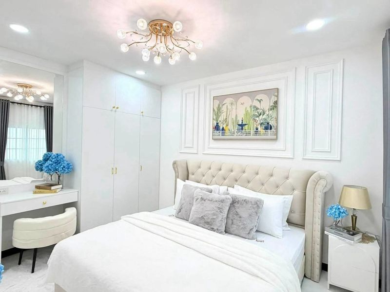 Newly built detached house 3 Bed, 3 Bath 42 SQW.@ Rattanagorn Village 5