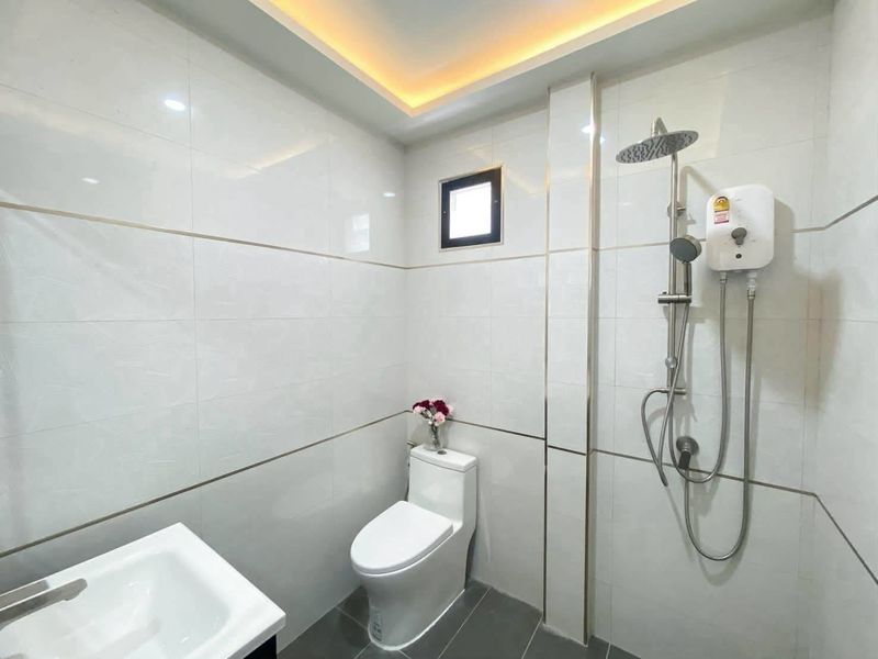 Detached house 3 Bed, 2 Bath 60 SQW.@ Paradise Hill 2 Village